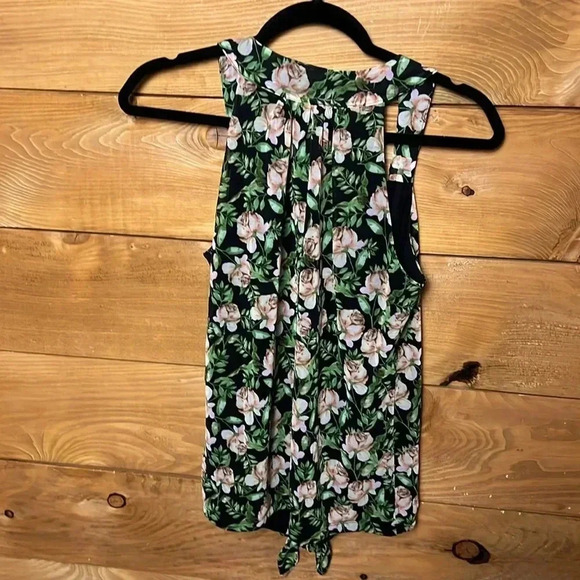 INC‎ international concepts women’s sleeveless tank top summer floral Sm v neck - Picture 6 of 10